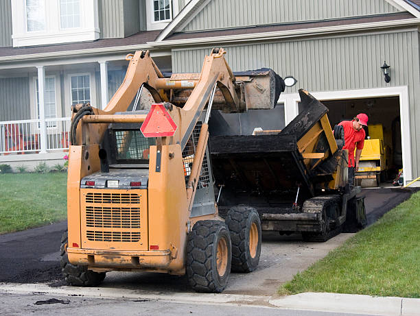 Best Professional Driveway Pavers  in Lynnwood, WA